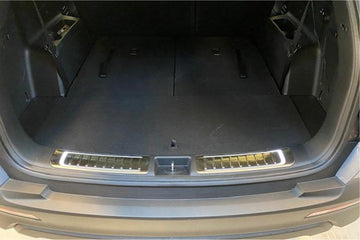 2023 Kia Sorento Illuminated Hatch Sill Plate - Midtown Accessories